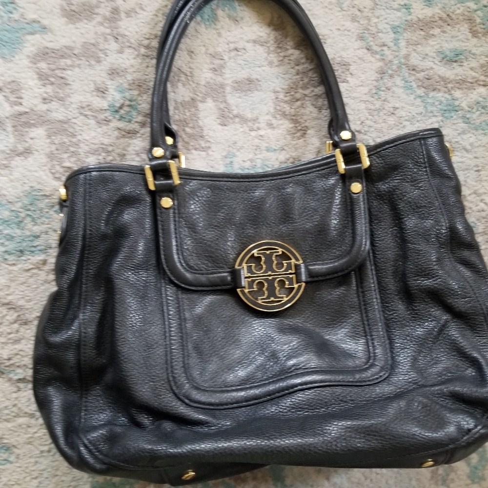 Tory Burch leather purse